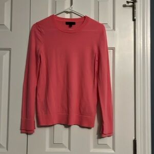 Women’s pink sweater